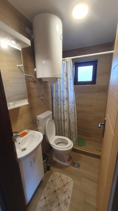 Apartamento Kimovi Vajati Kostunici Exterior foto